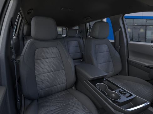 New 2026 Chevrolet Equinox LT w/ Safety and Technology Package image 16