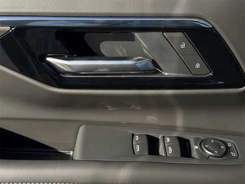 New 2026 Chevrolet Tahoe LS image 20