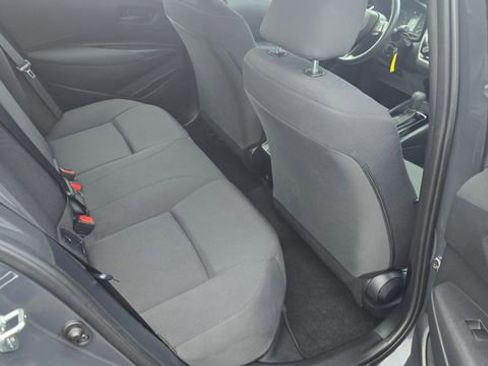 Used 2023 Toyota Corolla LE image 12