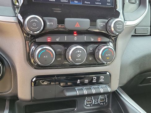 Used 2022 RAM 1500 Big Horn image 16