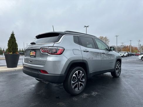 Used 2022 Jeep Compass Limited w/ Sun and Sound Group image 7