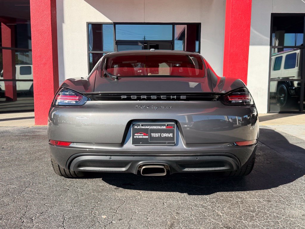 Used 2019 Porsche 718 Cayman RWD image 12