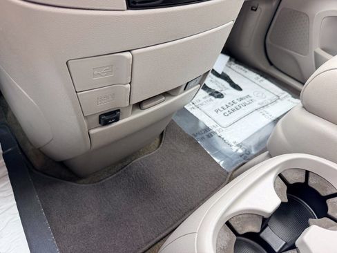 Used 2015 Honda Odyssey EX-L image 44