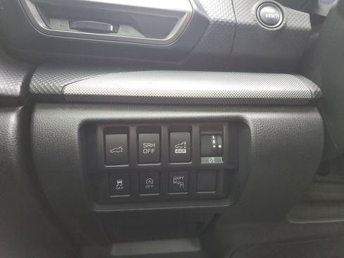 Used 2021 Subaru Forester Limited w/ Popular Package #3 image 17