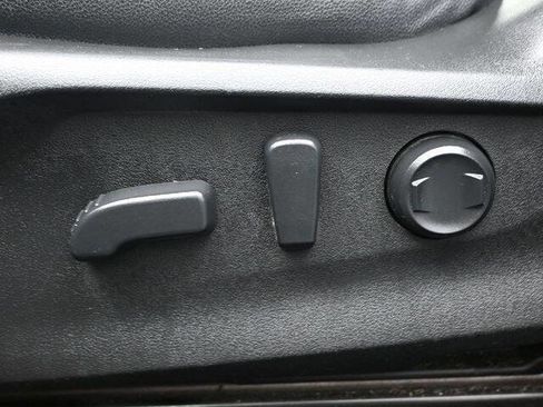 Used 2020 Subaru Forester Premium image 14