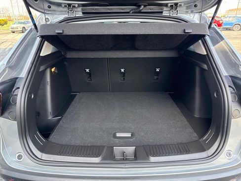 Used 2026 Chevrolet Trax LT w/ Driver Confidence Package FWD image 25