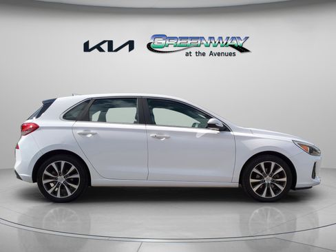 Used 2018 Hyundai Elantra GT w/ Style Package 02 image 7