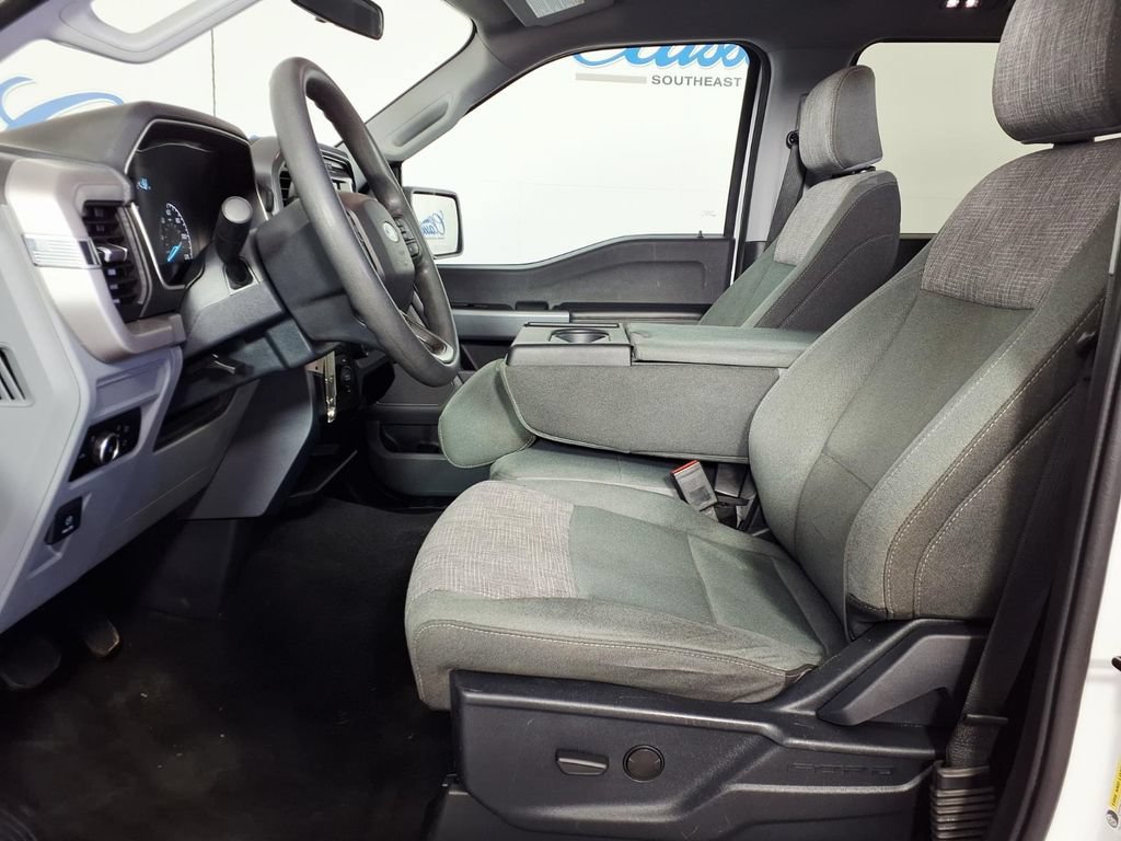 Used 2023 Ford F150 XLT w/ Trailer Tow Package AWD/4WD image 9