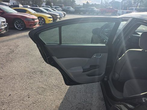 Used 2012 Honda Civic LX image 8