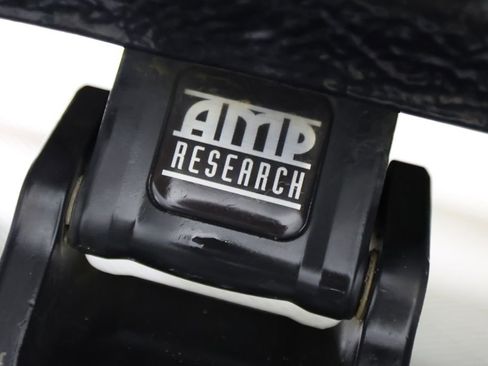 Used 2022 GMC Sierra 1500 SLT w/ SLT Premium Plus Package image 17