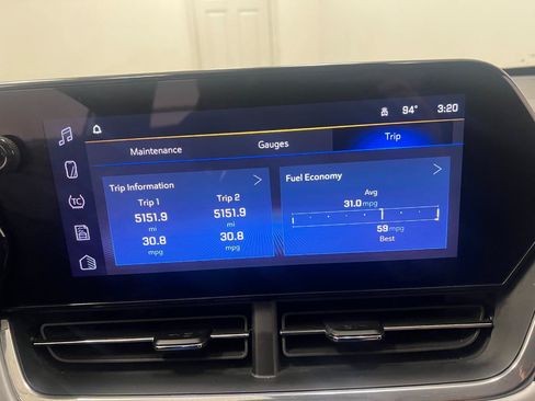 Used 2025 Chevrolet Trax LT w/ LT Convenience Package FWD image 52