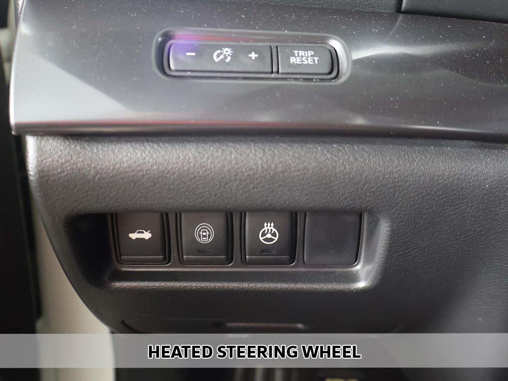 Used 2023 Nissan Maxima SR w/ Sport Mat Group FWD image 10