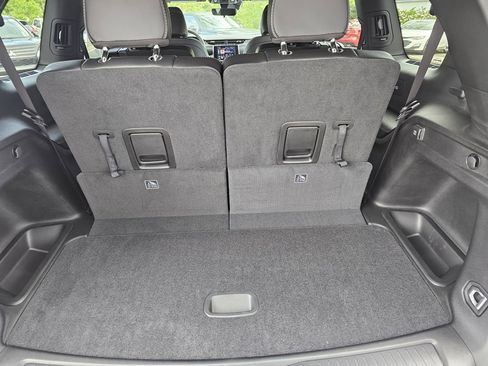 New 2025 Jeep Grand Cherokee L Altitude image 37