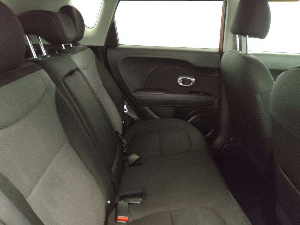 Used 2019 Kia Soul + FWD image 19