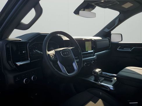 New 2026 GMC Sierra 1500 Elevation image 29