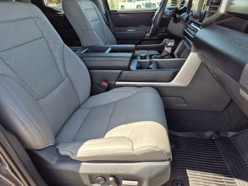 Used 2024 Toyota Tundra SR5 w/ SR5 Premium Package AWD/4WD image 23