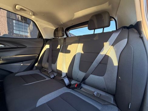 Used 2025 Chevrolet TrailBlazer LT image 15