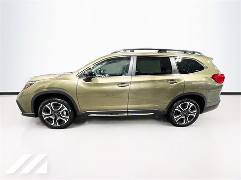 New 2026 Subaru Ascent Limited image 8