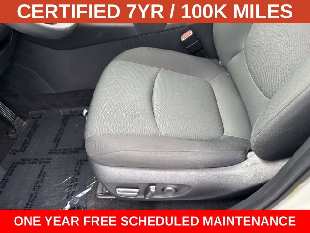 Used 2024 Toyota RAV4 XLE AWD/4WD image 15