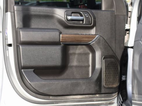 Used 2021 Chevrolet Silverado 3500 LT w/ Convenience Package image 15