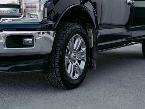 Used 2020 Ford F150 Lariat w/ Equipment Group 502A Luxury image 4