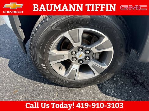 Used 2017 Chevrolet Colorado Z71 AWD/4WD image 29