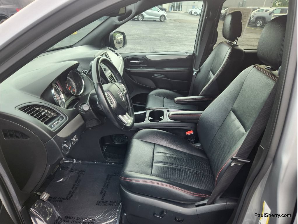 Used 2019 Dodge Grand Caravan GT FWD image 4