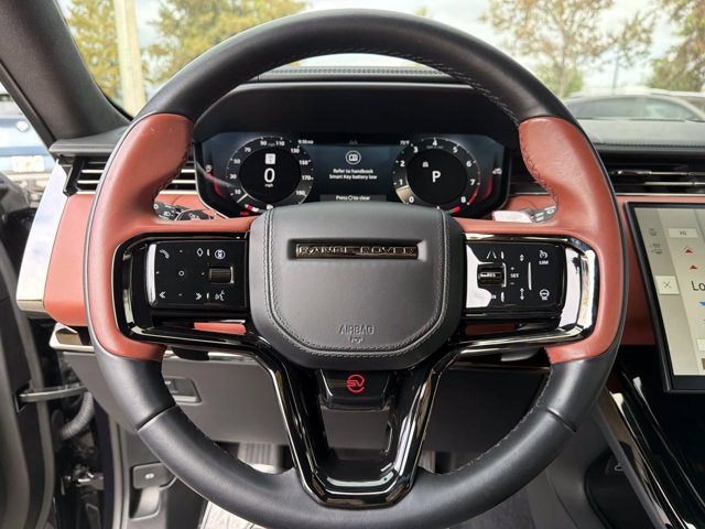 Used 2025 Land Rover Range Rover Sport SV Edition Two AWD/4WD image 27