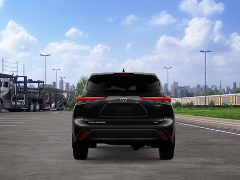 New 2026 Toyota Highlander XLE image 10