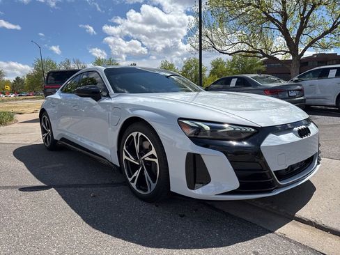 Used 2023 Audi e-tron GT Premium Plus w/ Performance Package AWD/4WD image 7