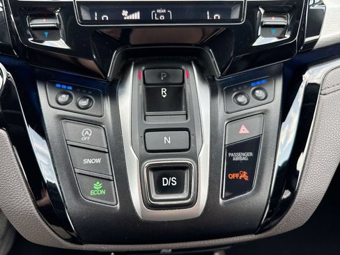 Used 2019 Honda Odyssey Elite image 18