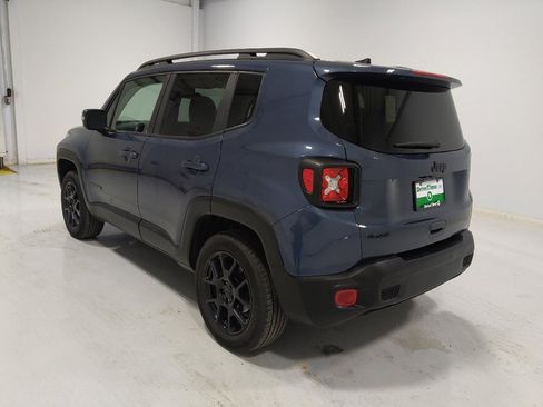 Used 2020 Jeep Renegade Altitude AWD/4WD image 5