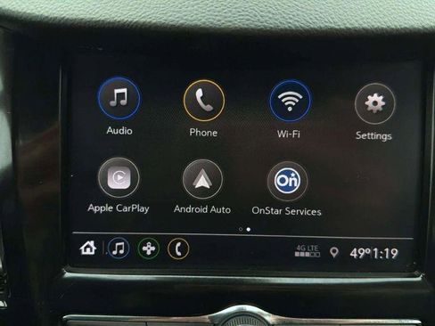 Used 2022 Chevrolet Trax LT w/ LT Convenience Package image 27