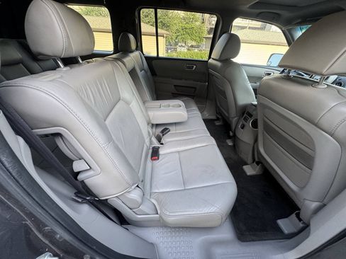 Used 2011 Honda Pilot EX-L image 16