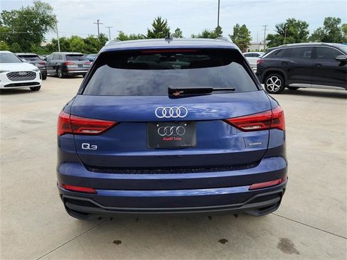 Certified 2025 Audi Q3 2.0T Premium Plus image 5