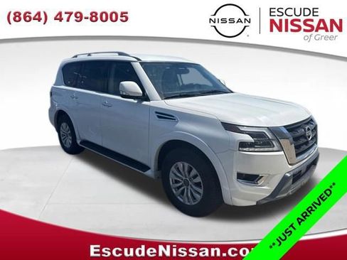 Certified 2024 Nissan Armada SV AWD/4WD image 1