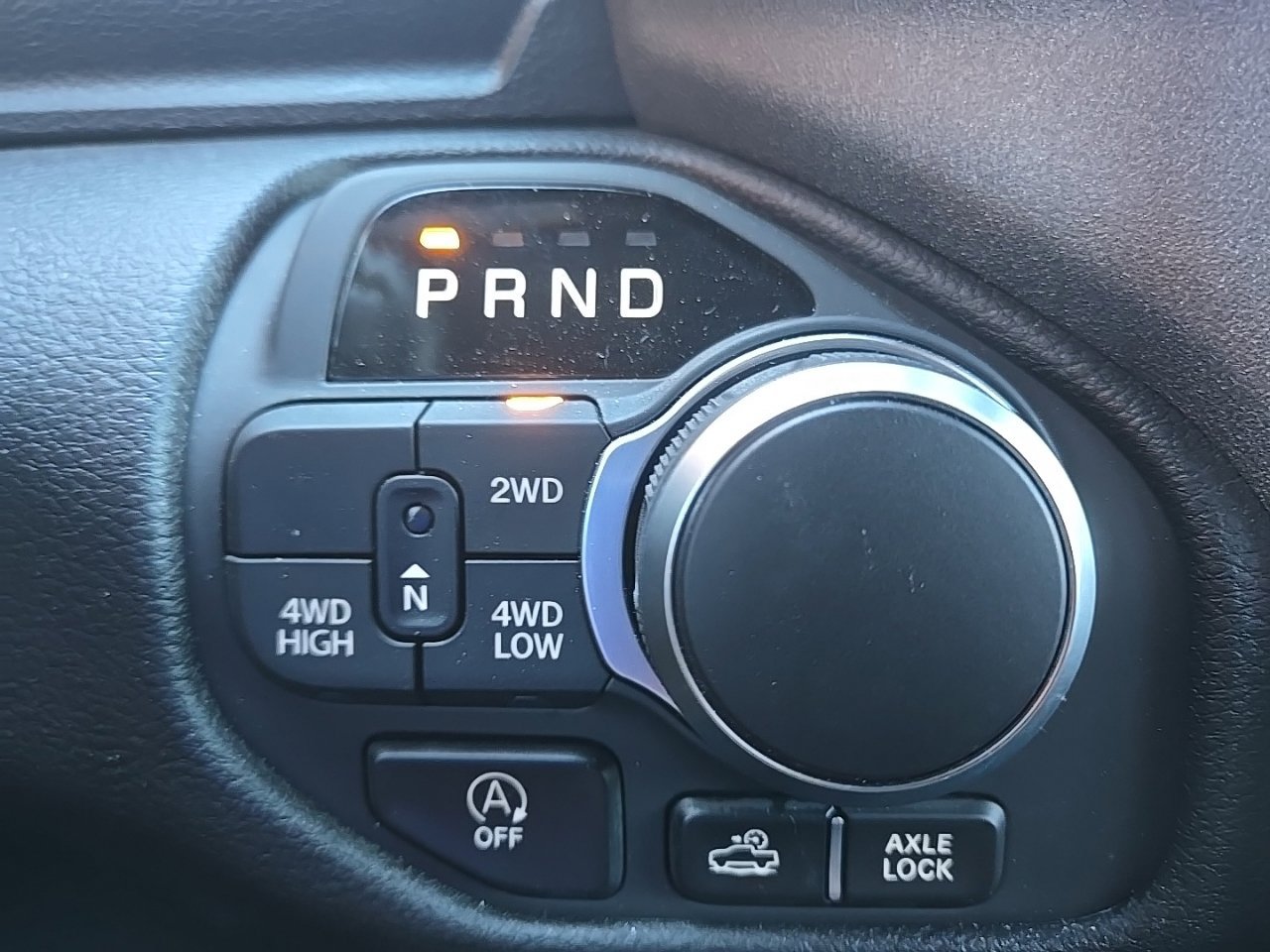 Used 2025 RAM 1500 Warlock AWD/4WD image 35