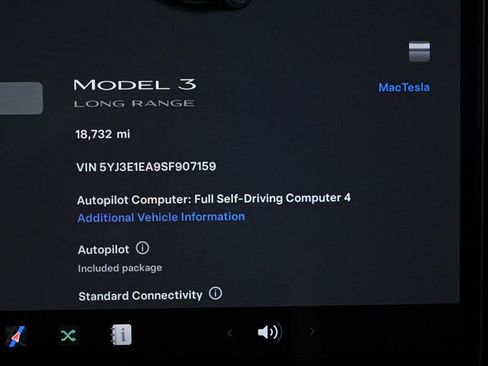Used 2025 Tesla Model 3 Long Range image 11