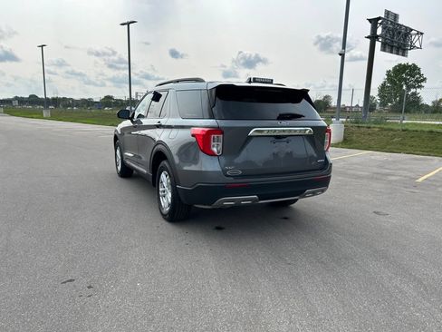 Certified 2024 Ford Explorer XLT w/ Equipment Group 202A AWD/4WD image 9
