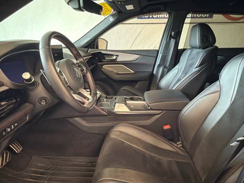 Used 2023 Acura MDX A-Spec image 18