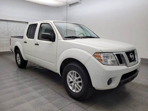 Used 2019 Nissan Frontier SV image 13