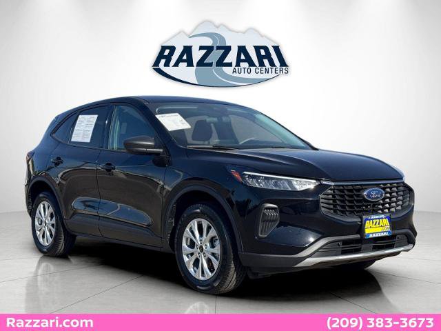 Certified 2025 Ford Escape Active AWD/4WD image 1