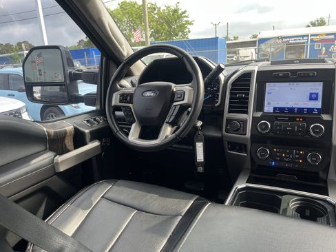 Used 2021 Ford F250 Lariat AWD/4WD image 37
