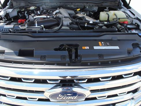 Certified 2023 Ford F250 Lariat image 7
