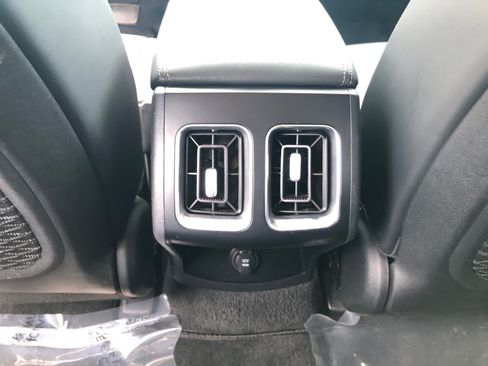 Used 2024 Kia Sorento S AWD/4WD image 27