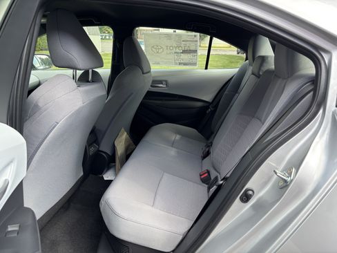 Certified 2026 Toyota Corolla SE w/ SE Premium Package FWD image 14