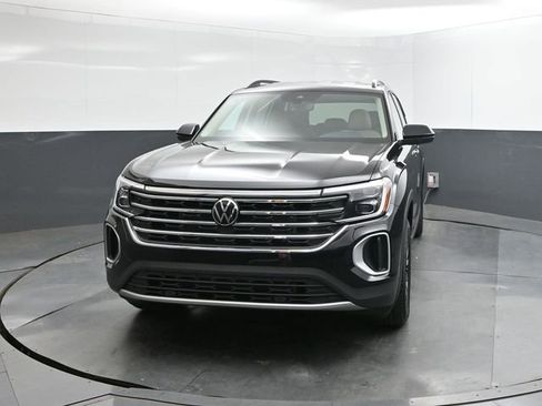New 2026 Volkswagen Atlas SE image 30