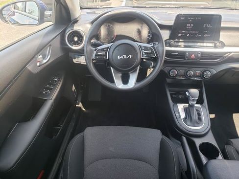 Certified 2024 Kia Forte LXS FWD image 16