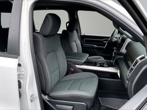 New 2026 RAM 1500 Big Horn AWD/4WD image 9
