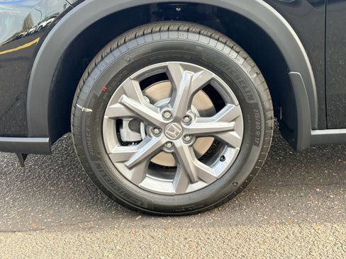 New 2026 Honda HR-V LX image 10